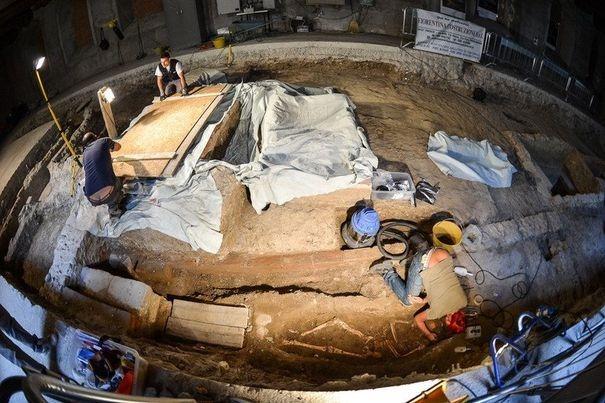 Des archéologues italiens sur les traces de La Joconde à Florence