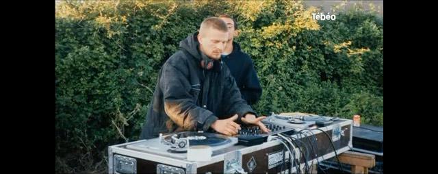 Reportage sur les Teknokrates à l’epoque