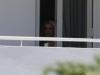 thumbs miami balcony 281329 Photos : Britney sur le balcon de son hôtel à Miami   27/07/2012