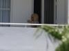 thumbs miami balcony 28629 Photos : Britney sur le balcon de son hôtel à Miami   27/07/2012