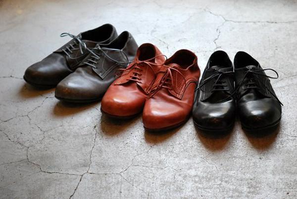 ROBERU – F/W 2012 – PIECE DYED SHOES ROBERU – F/W 2012 – PIECE DYED SHOES