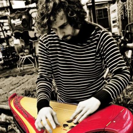 Pour les vacances, on vous laisse avec Feather Feather