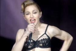 Madonna huée et insultée par ses fans après son concert à l'Olympia