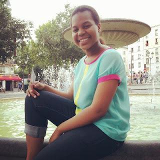 Découvrez Hanifa Lenclume , jeune humoriste de 15 ans