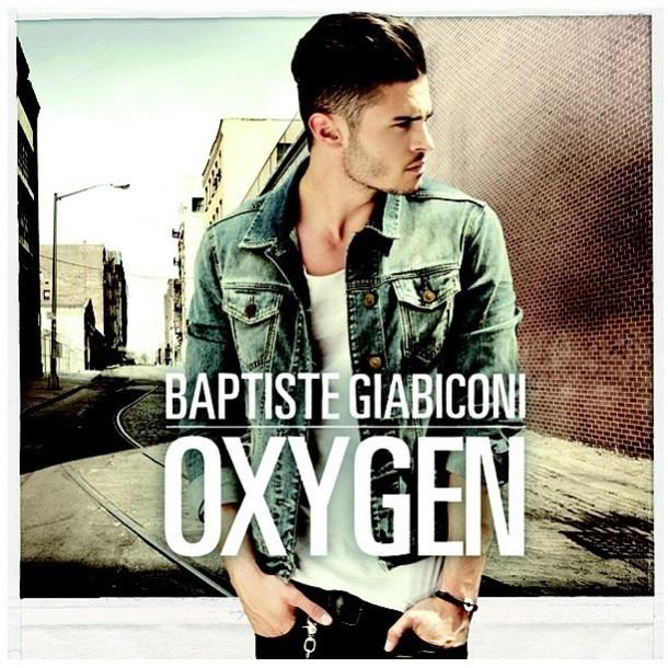 Exclusif : Baptiste Giabiconi, la pochette de son album
