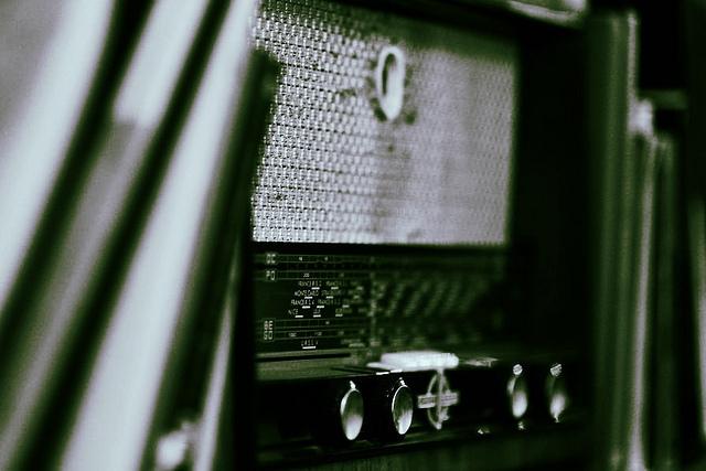 Spotify sur iPhone et iPad, ajoute encore plus de radios...