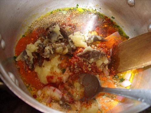 Gombos à la tomate et soupe aux gombos