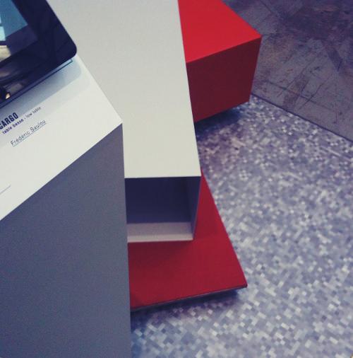 Cargo la table basse à déploiement par Frédéric Saulou