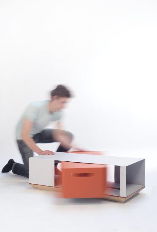 Cargo la table basse à déploiement par Frédéric Saulou