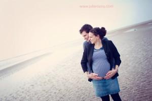 Laetitia & Emmanuel : photos de grossesse en attendant baby boy… à Houlgate (14)