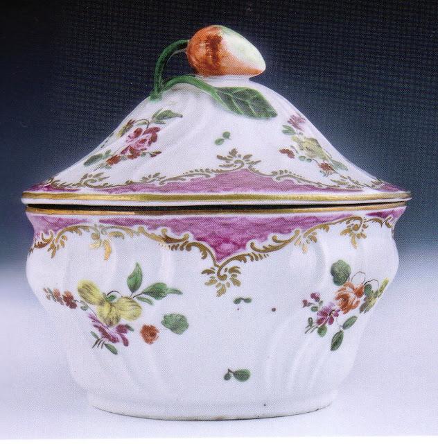 Porcelaines provenant de la manufacture Cozzi de Venise, entre 1760 et 1780