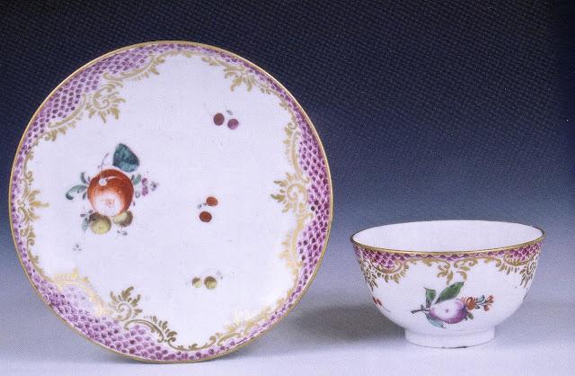 Porcelaines provenant de la manufacture Cozzi de Venise, entre 1760 et 1780