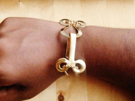 F BB Roudillon se promène … et nous crée de délicieux bijoux