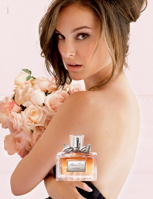 Natalie Portman craquante pour le nouveau parfum Dior !