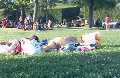 I Like le mois d'août (Out of light)