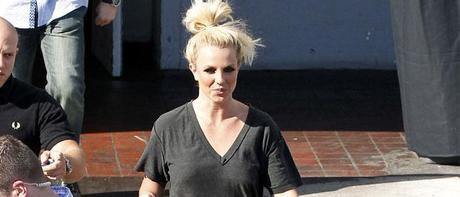 photos-britney-sort-d-une-seance-photo-10-08-2012
