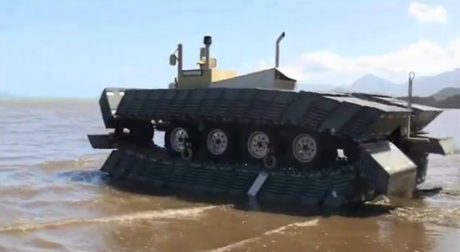 DARPA CAAT : un véhicule de transport amphibie