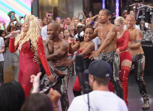 En photos : Nicki Minaj au Today Show (14 août 2012)