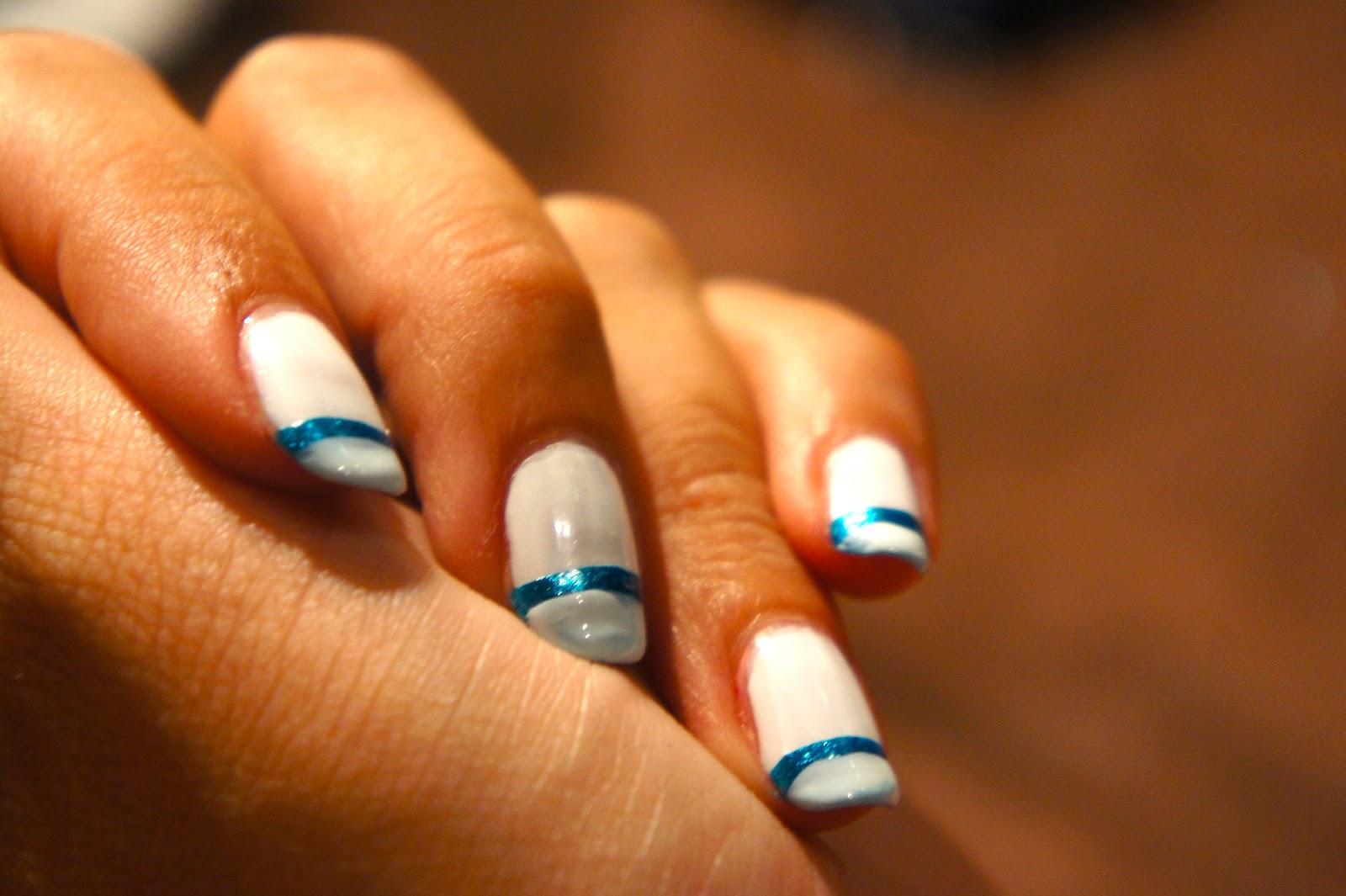 Vernis White D'Donna + Aqua Mettalic Kleancolor