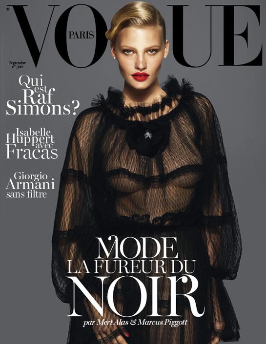 vogue cover3 Kate Moss, Lara Stone & Daria Werbowy Cover Vogue Paris Redesigned September Issue