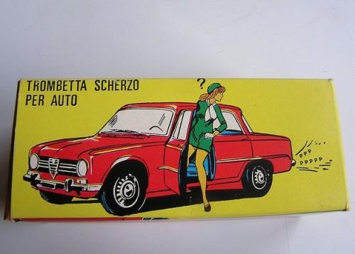 alfa romeo,insolite,jouet,télécommande,vintage