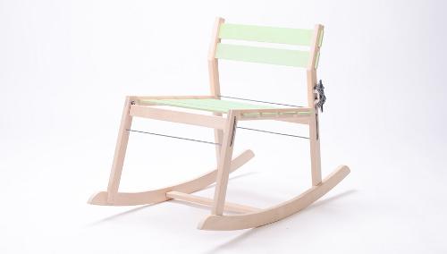 Cleat la rocking chair en DIY par Tom Chung