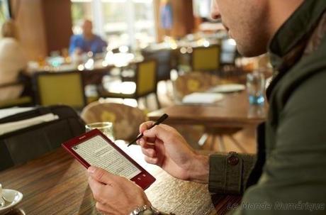 Le Reader Sony PRS-T2 disponible en précommande Le Reader Sony PRS-T2 disponible en précommande