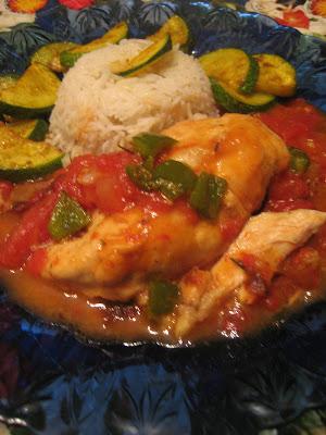 Poulet aux tomates de fin d'été et sa nature morte