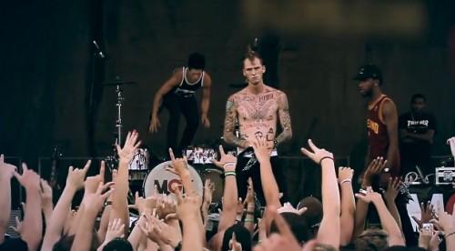 Machine Gun Kelly – Her Song
