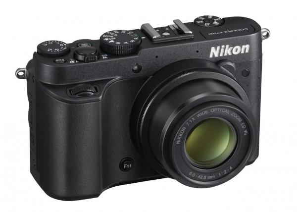 Nouveau Nikon Coolpix P7700