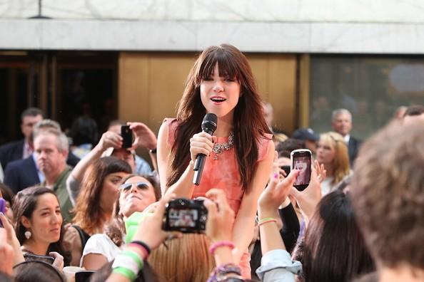 Photos : Carly Rae Jepsen était au Today Show ce matin