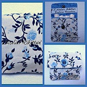 2012-08-25.9d Pochette tampons - Feurs bleues