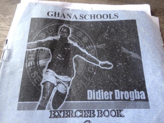 Ghana : sur un cahier scolaire