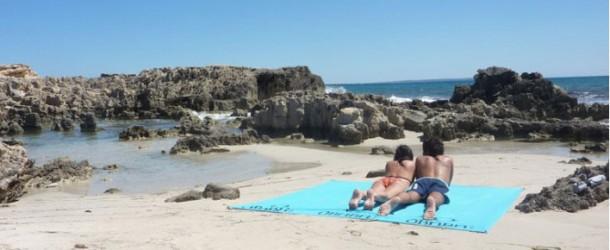 Alerte tendance : la serviette de plage pour couple