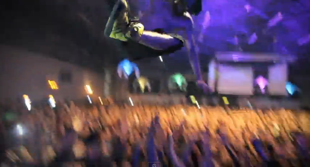 Shaka Punk se met à nu