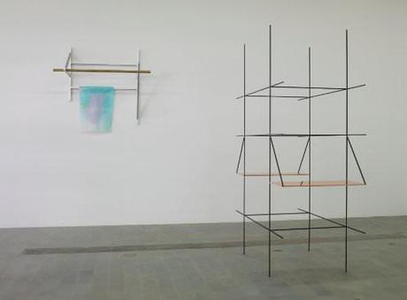 Etagères cuivrées par Bojan Sarcevic Etagères cuivrées par Bojan Sarcevic