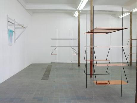 Etagères cuivrées par Bojan Sarcevic Etagères cuivrées par Bojan Sarcevic