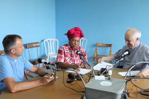 Une belle semaine Guadeloupéenne pour Mgr RIOCREUX !