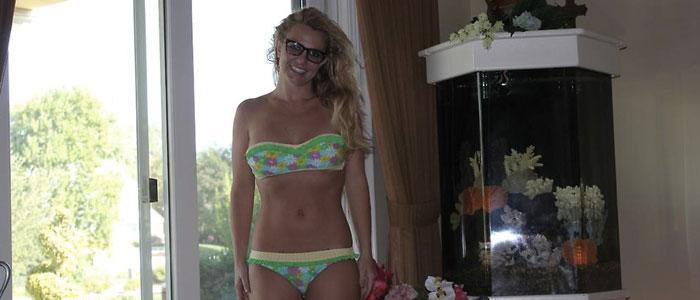 britney-maillot-310812