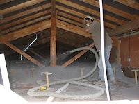 Chantier coup de main : ouate de cellulose