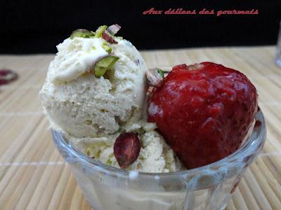 GLACE A LA PISTACHE