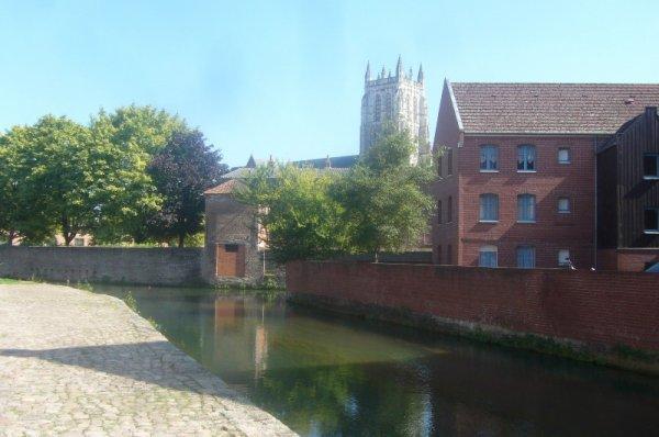 Aire-sur-la-Lys : la douceur de vivre au bord de l'eau