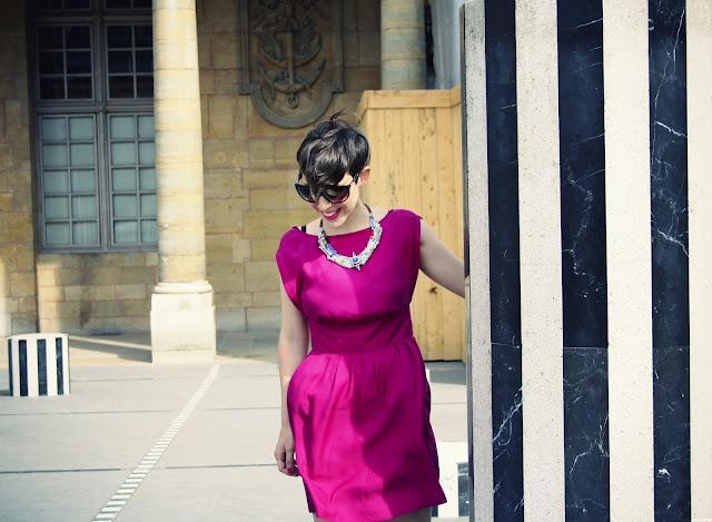 # Du fuchsia et des colonnes #