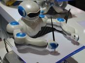 2012 robot SketRobo dessinera bientôt votre place