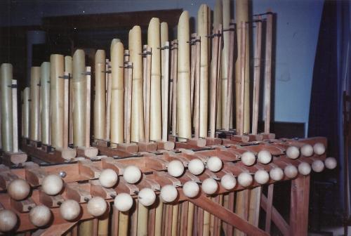 angklung,robert hébrard,orgue à angklung