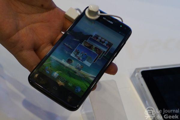 Le Huawei Ascend D1 quad disponible en asie : 340 euros