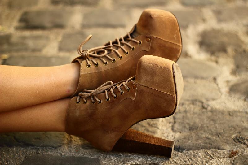 Litas !