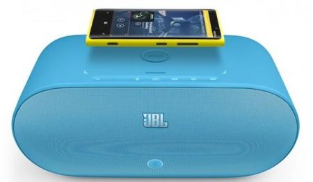JBL Power UP : une enceinte qui recharge votre Nokia Lumia sans fil