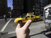 Babioles souvenirs situations illusions d'optique Michael Hugues Photo