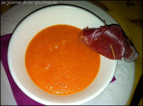 Velouté froid de melon et sa brochette de jambon cru http://farm9.staticflickr.com/8458/7945010316_045c8e389c.jpg